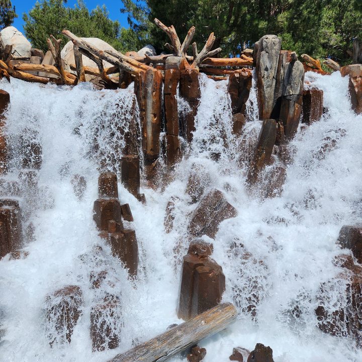 Grizzly River Run waterfall at Disney California Adventure taken with Samsung Galaxy Z Fold 4 telephoto lens.