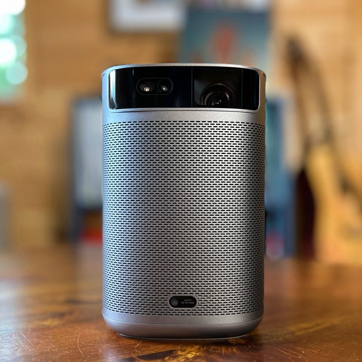 The front of the Xgimi Mo-Go 2 pro portable projector.