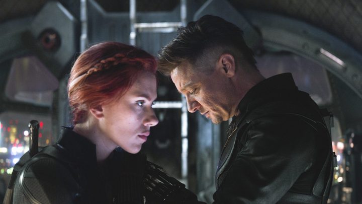 Black Widow and Hawkeye in Endgame