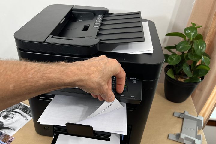 Canon's imageClass MF275dw has a reliable automatic feeder that can copy double-sided documents.