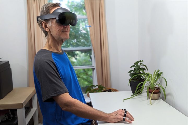 TapStrap 2 is a great VR solution since there's no need to see the keyboard.
