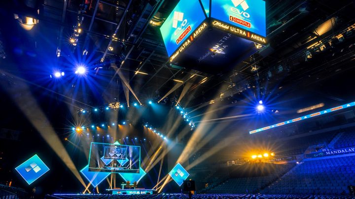 The Evo grand finals arena.