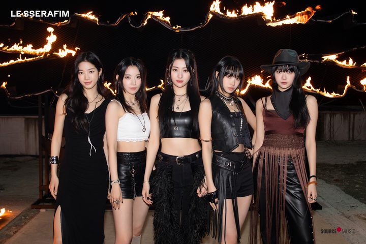 A promotional still of the K-pop group Le Sserafim.