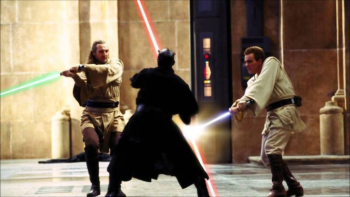 Qui-Gon Jinn and Obi-Wan Kenobi fight Darth Maul in the Naboo capital