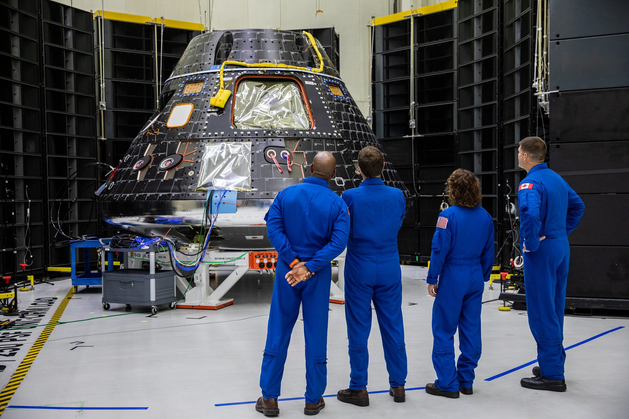 Artemis II crew members, shown inside the Neil Armstrong Operations and Checkout Building at NASA&rsquo;s Kennedy Space Center in Fl