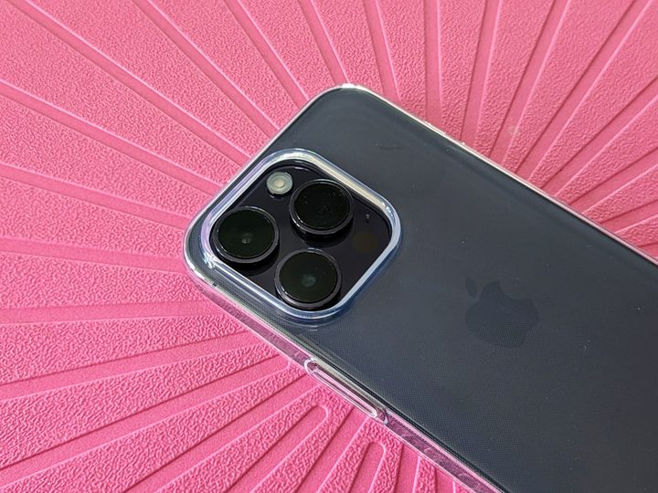 Totallee iPhone 15 Pro case on iPhone 14 Pro showing camera bump cutout.