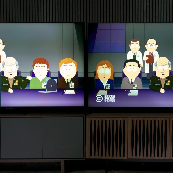 Side-by -ide comparison of the smooth gradation menu options being applied to a scene from South Park on a Sony Bravia X95L vs TCL QM8.