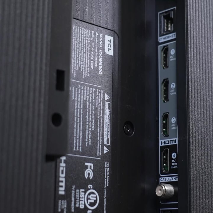 Port selection on the Sony Bravia X95L vs TCL QM8.