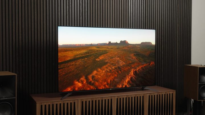 TCL Q7 TV review