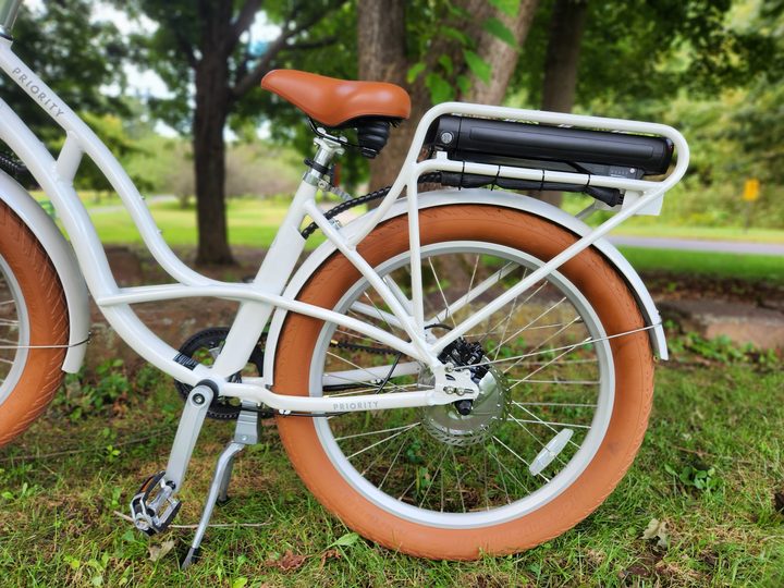 The battery for the Priority E-Coast fits securely beneath the standard rear rack.