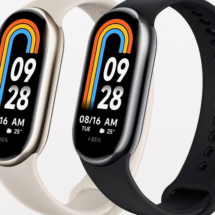Xiaomi Smart Band 8 two side-by-side.