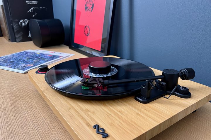 House of Marley Stir It Up Lux Bluetooth turntable.