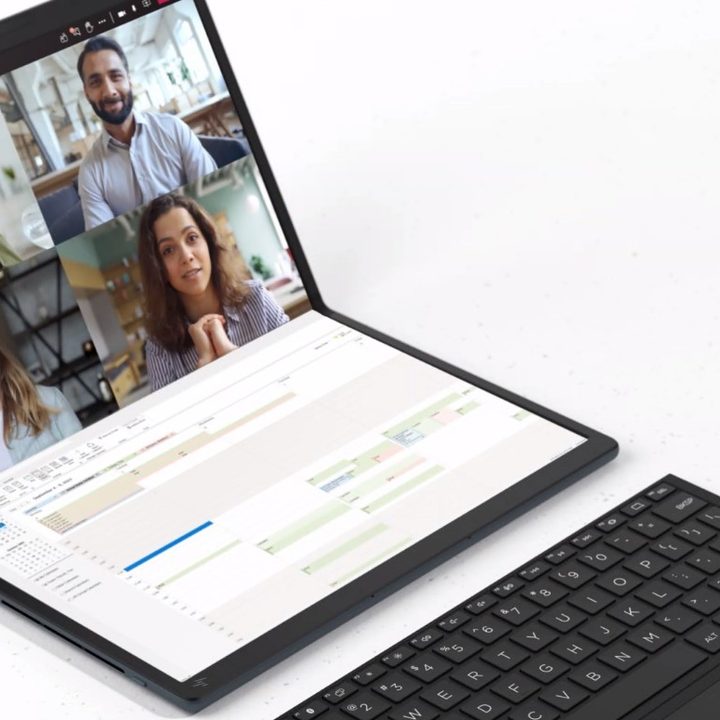 Keyboard removed on the HP Spectre Fold.