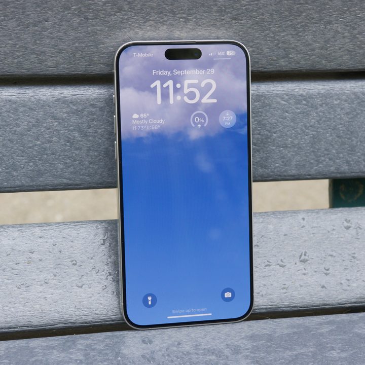 Lock Screen on the iPhone 15 Pro Max.