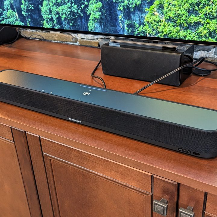 Sennheiser Ambeo Soundbar Mini in front of a 65-inch TV.