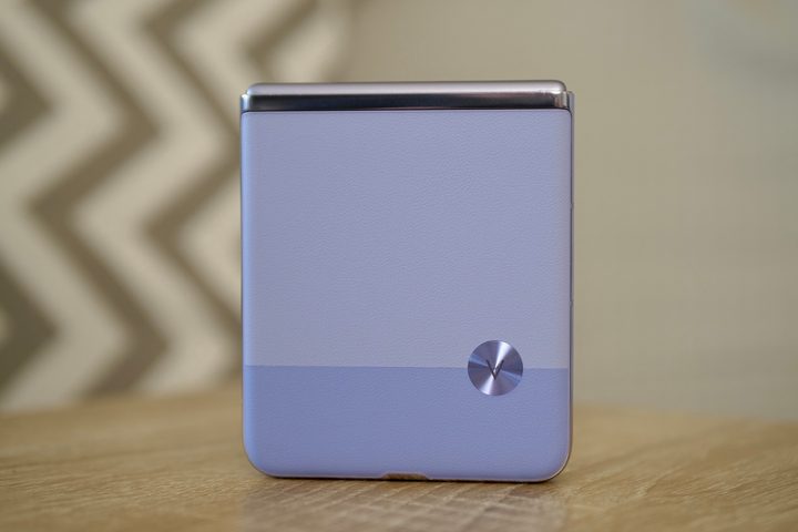 The back of the Tecno Phantom V Flip.