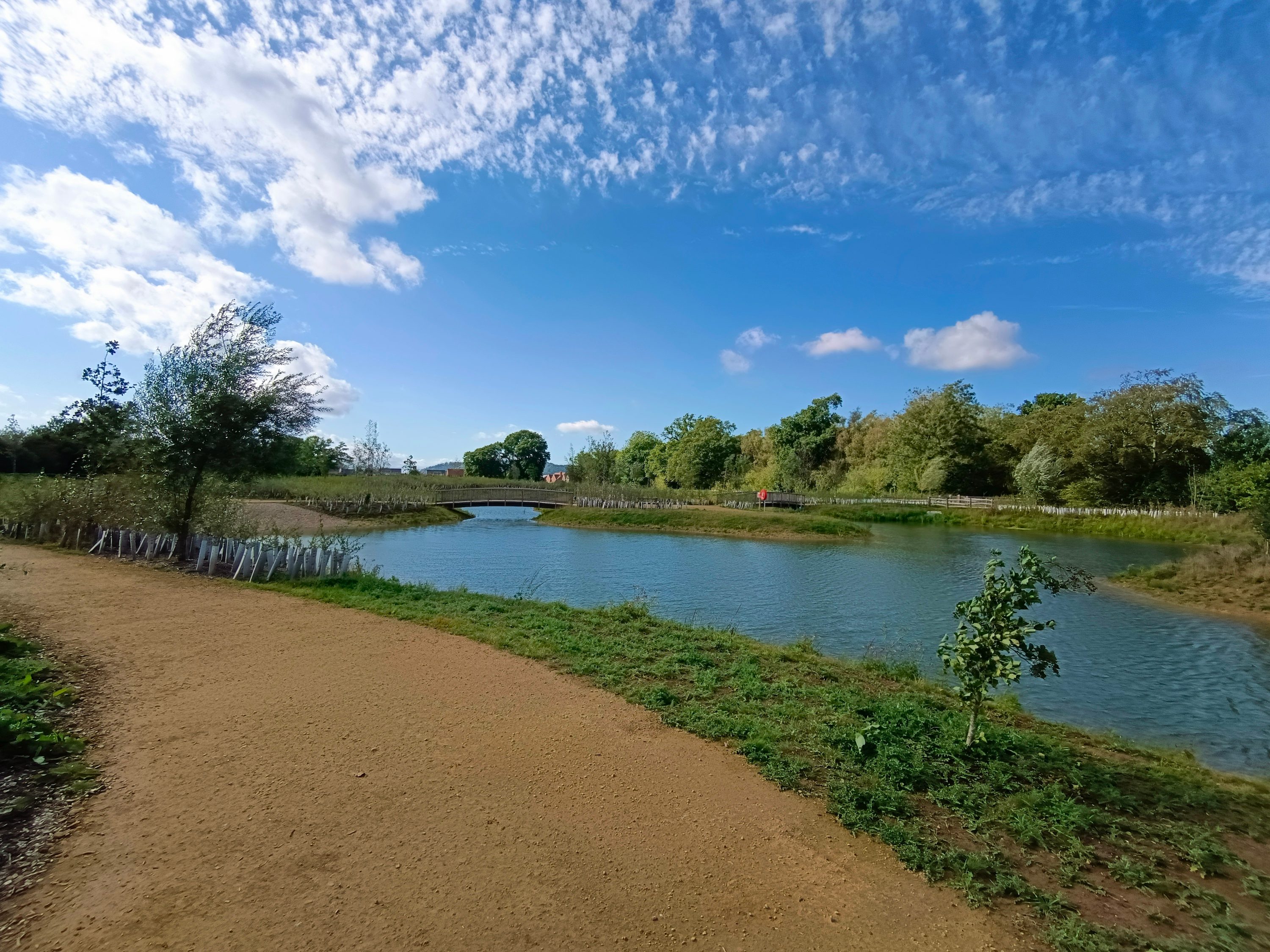 A wide-angle photo taken with the Tecno Phantom V Flip.
