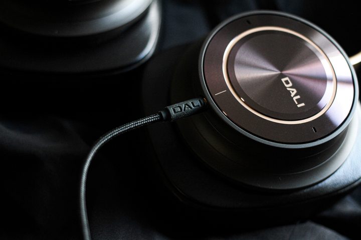 Dali IO-12 wireless headphones.