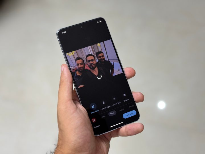 Google Pixel 8 Pro's Best Take in action.