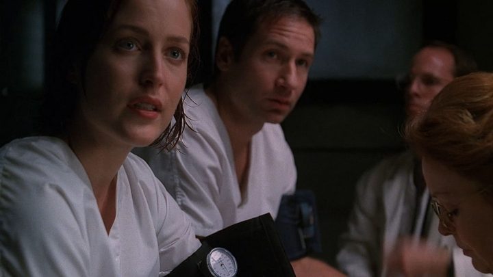 Gillian Anderson and David Duchovny in The X-Files.