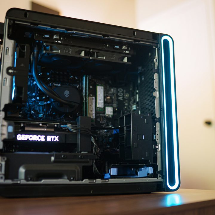 The Alienware Aurora R16 with the side panel removed.