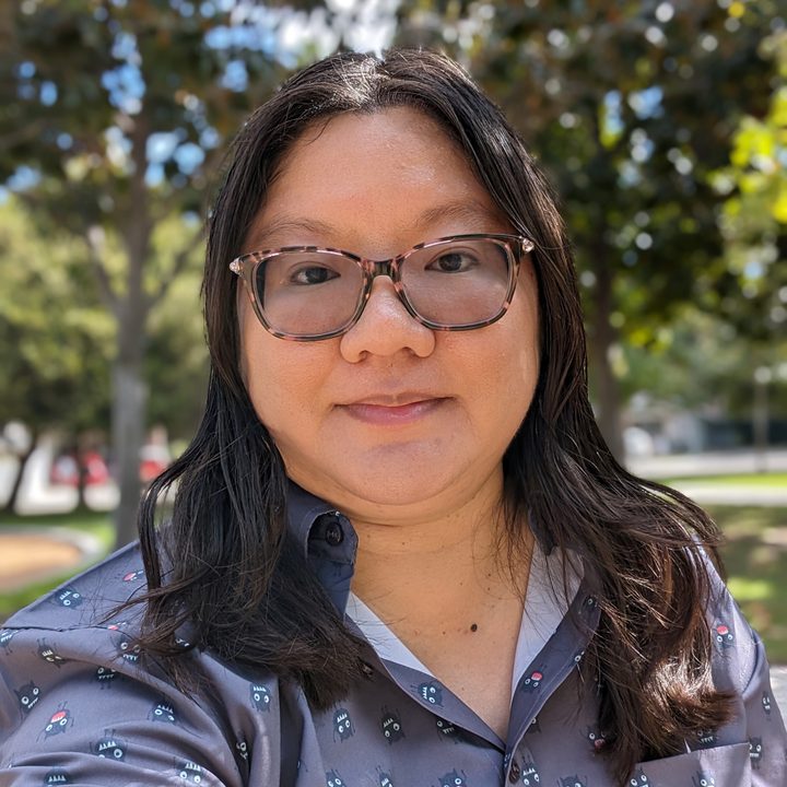 Christine portrait selfie taken with Google Pixel 8 Pro.