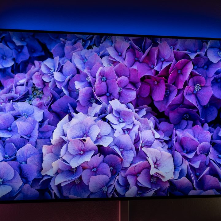 streaming platform best screensaver google tv 2