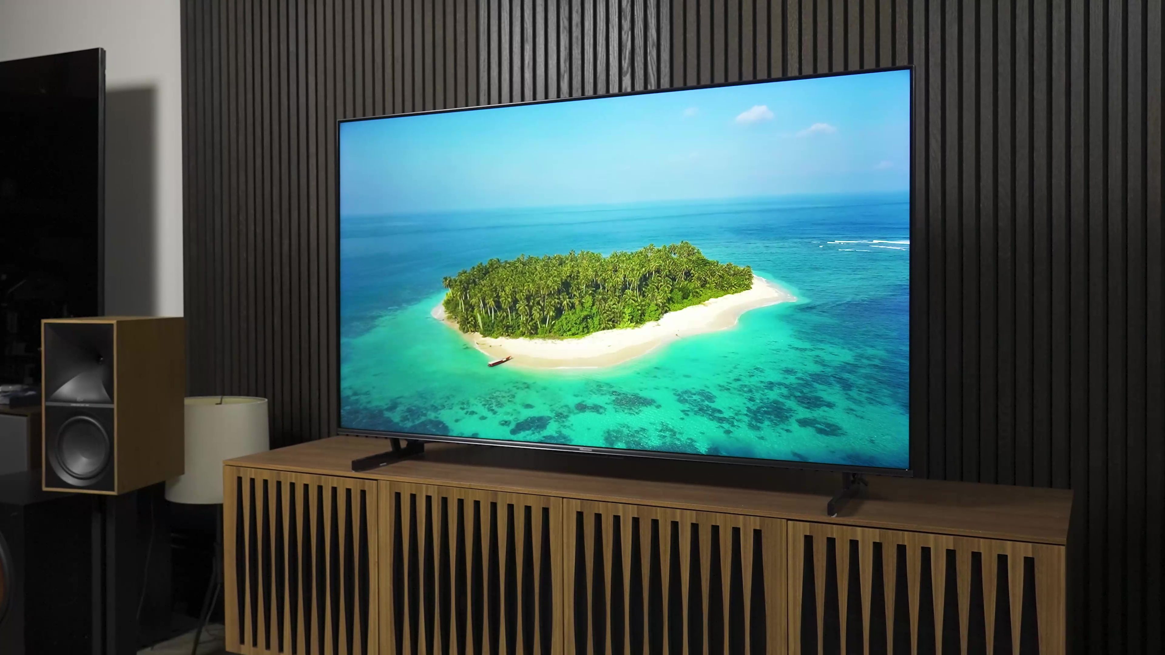 Hisense U7K ULED mini-LED TV review: A set for all seasons