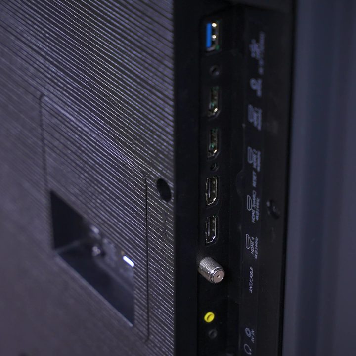 Port selection on the rear of a Hisense U7K.