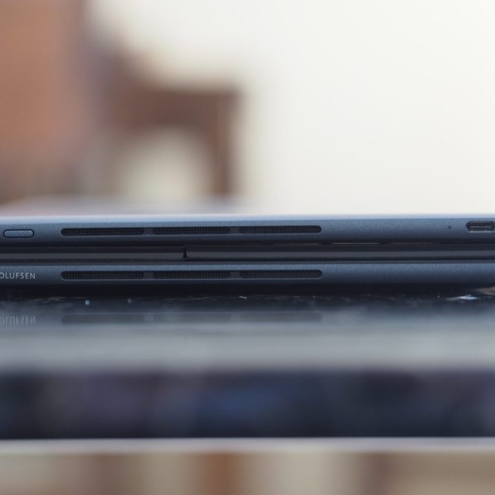 HP Spectre Foldable PC right side view showing speaker and port.