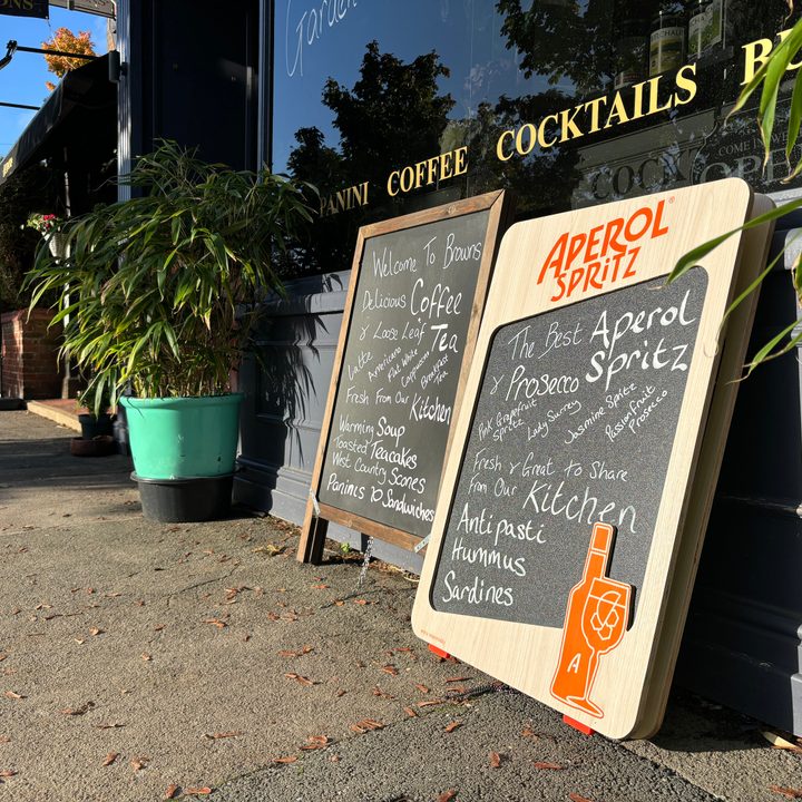 A photo taken with the Apple iPhone 15 Plus's main camera.