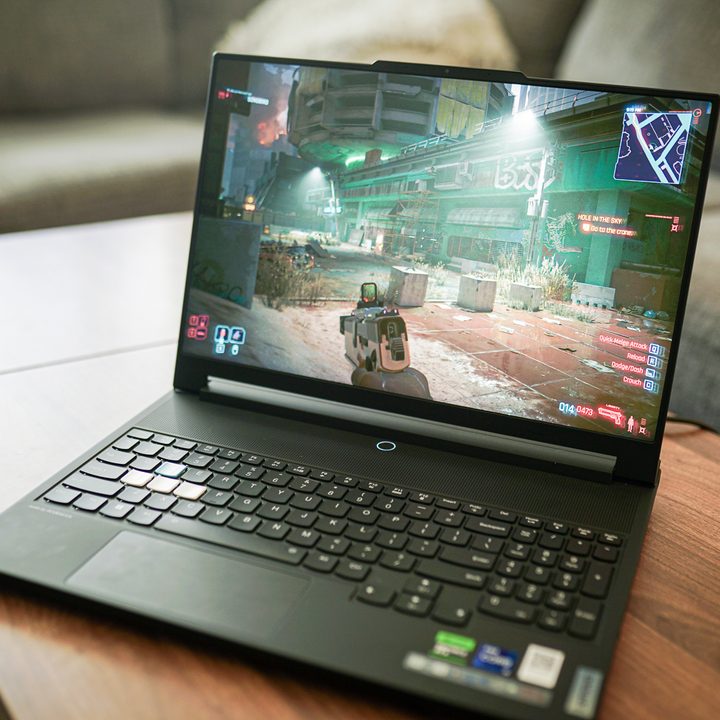 Cyberpunk 2077 running on the Lenovo Legion 9i.