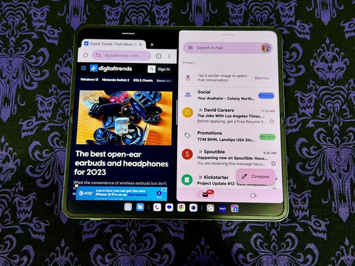 OnePlus Open in Emerald Dusk showing split screen with Chrome and Gmail on inner display.