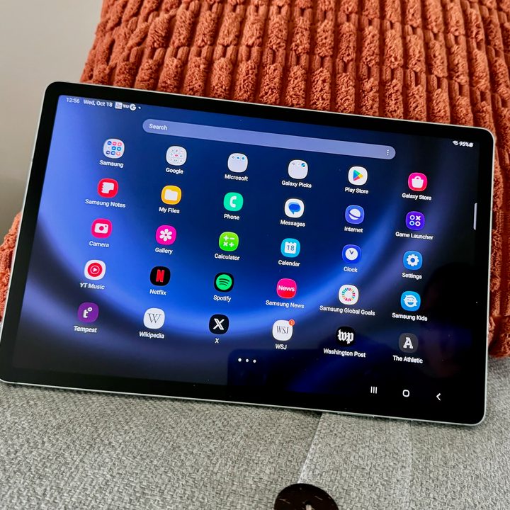 samsung galaxy tab s9 fe plus review hero2