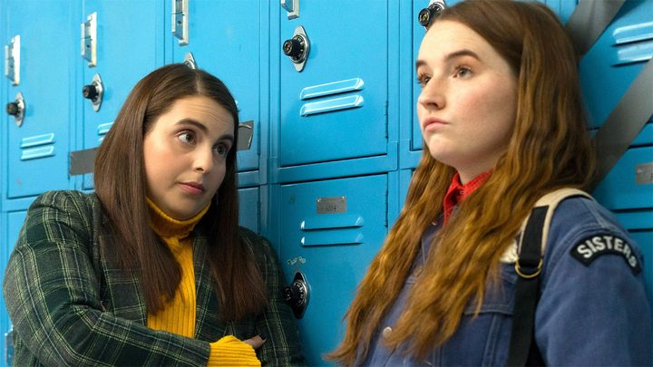 Beanie Feldstein and Kaitlyn Dever in Booksmart.