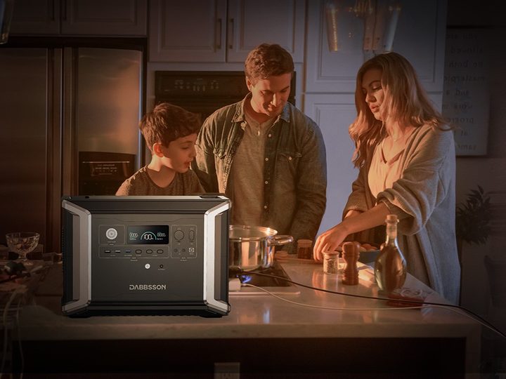 Dabbsson DBS2300 portable power station lifestyle image