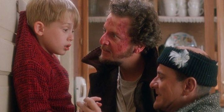 Kevin gets cornered by the bandits in Home Alone