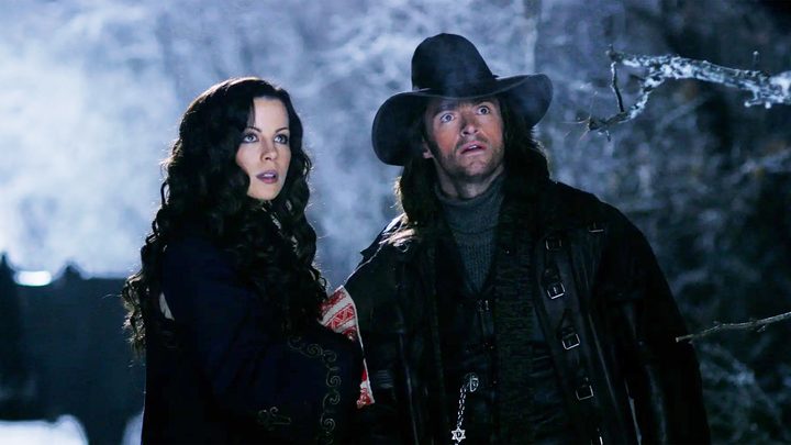Kate Beckinsale and Hugh Jackman in Van Helsing.