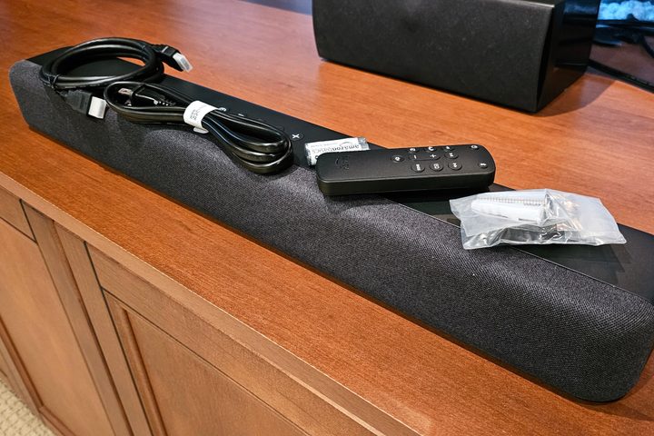 Amazon Fire TV Soundbar and included accessories.