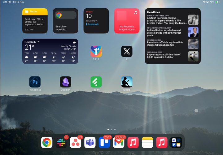 Home screen of iPad Pro.