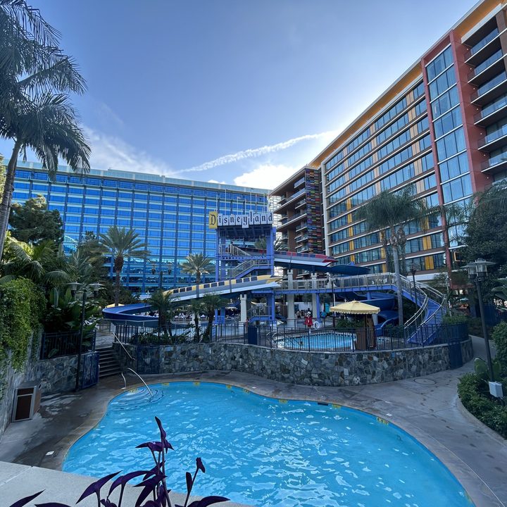 Disneyland Hotel pool area taken with iPhone 14.