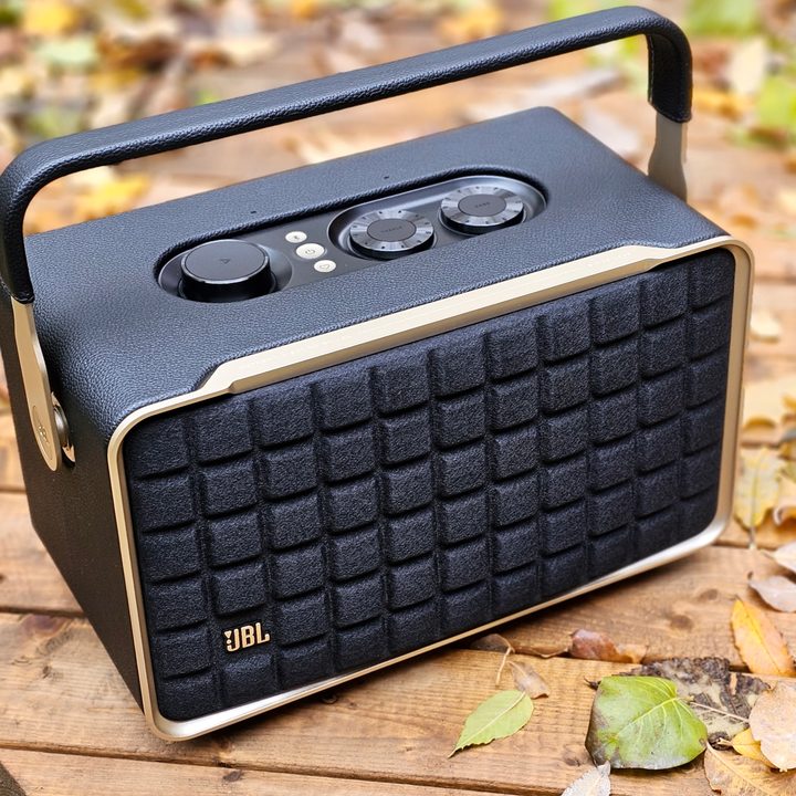 jbl authentics 300 review 00025