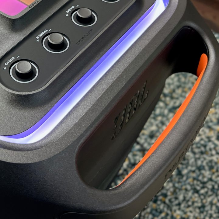 The JBL PartyBox Ultimate's rugged handle.