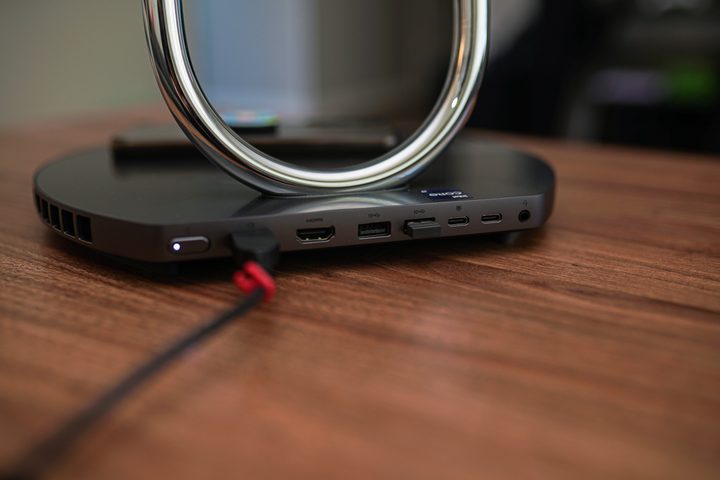 Ports on the Lenovo Yoga AIO 9i.