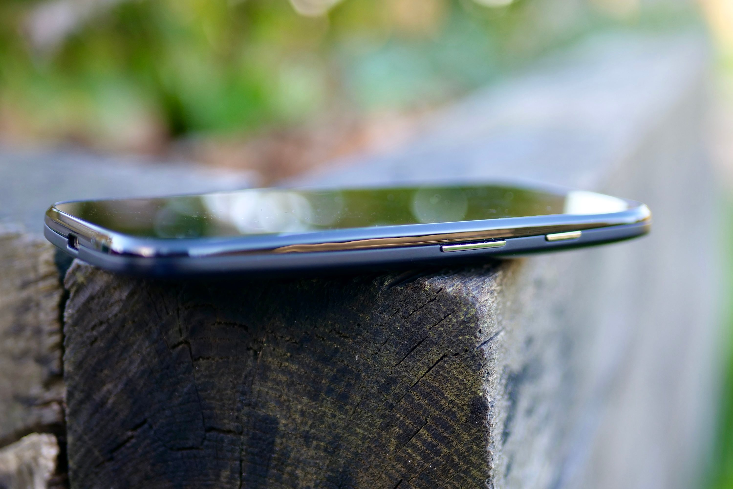 The side of the Motorola Moto G.