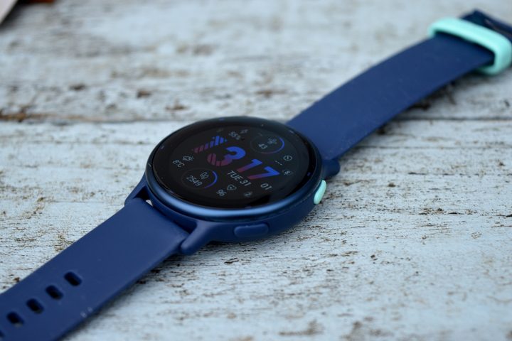 The Vivoactive 5's side.