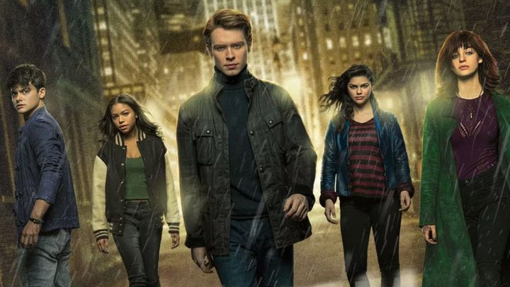The cast of Gotham Knights.
