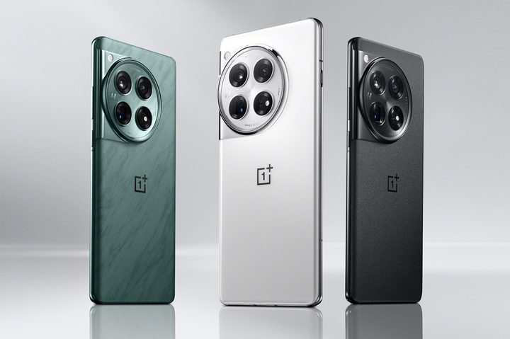 OnePlus 12 in green, silver, and black colors.