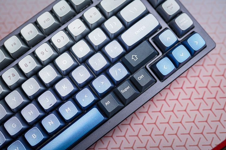 Function keys on the Corsair Steel Azure keycaps.