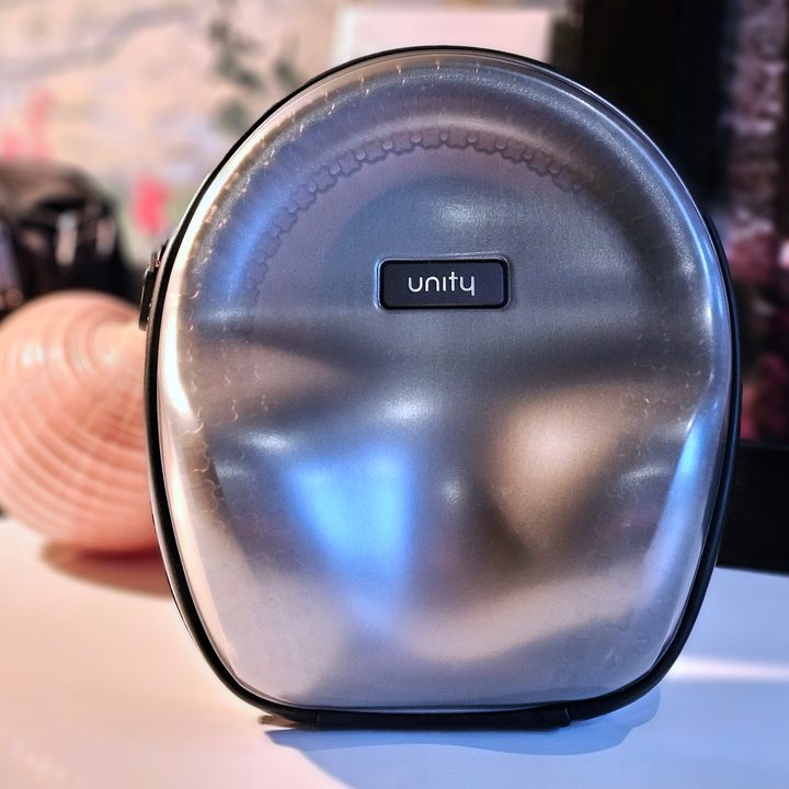 Hed Unity travel case.